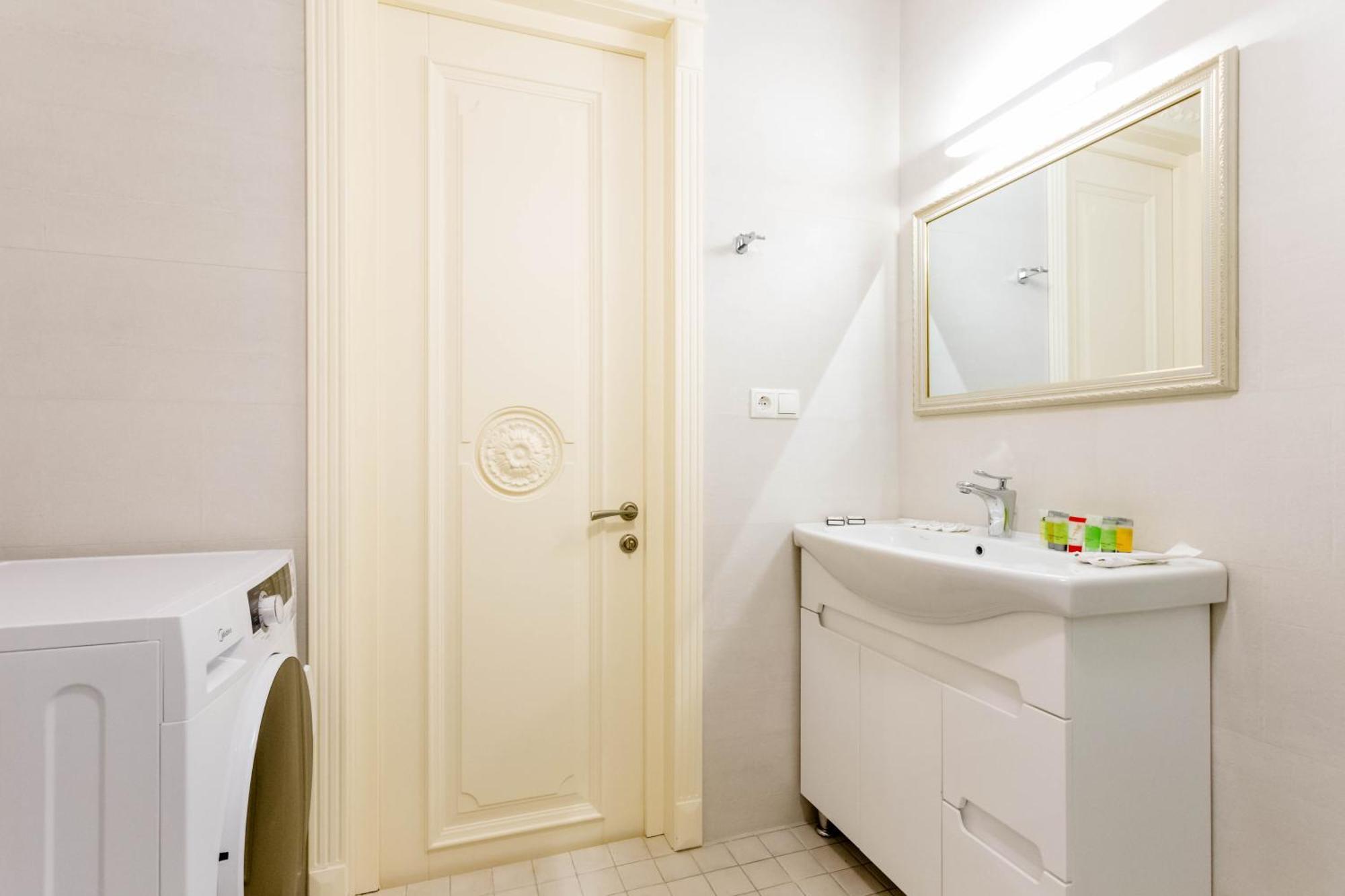 New!-Downtown Apartment Ll Tbilisi Exterior foto